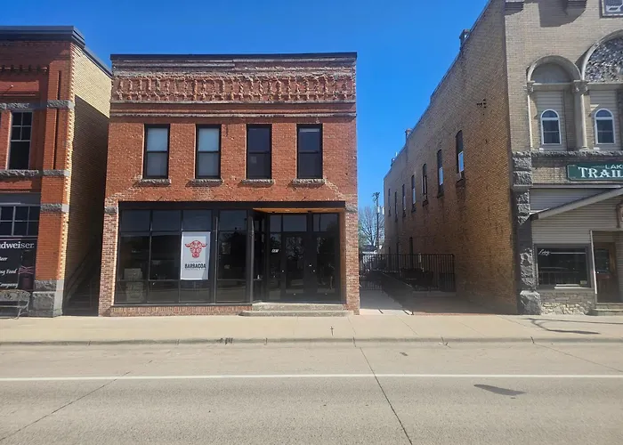 Albany Hotels