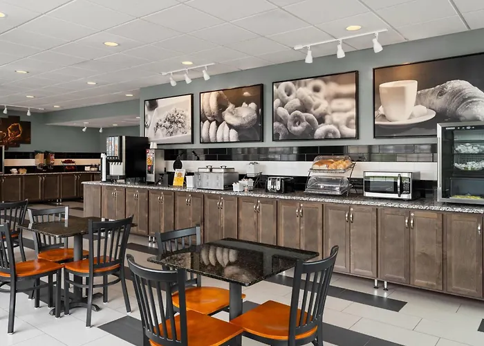 Baymont By Wyndham Jefferson City