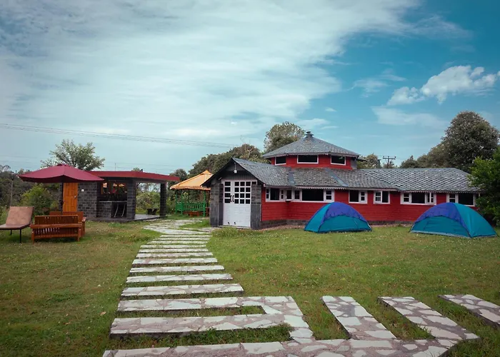 The Wild Planet - Treehouses & Cottages
