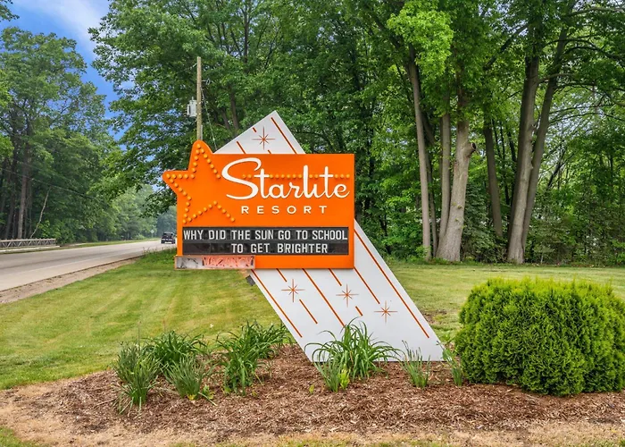 Starlite Resort Saugatuck