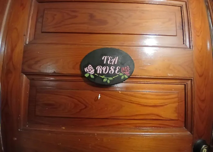 The Bissing House Bed & Breakfast Hays