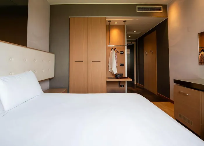 Axolute Comfort Hotel Como Cantù