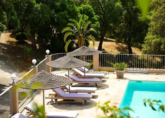 Villa Nais B&B