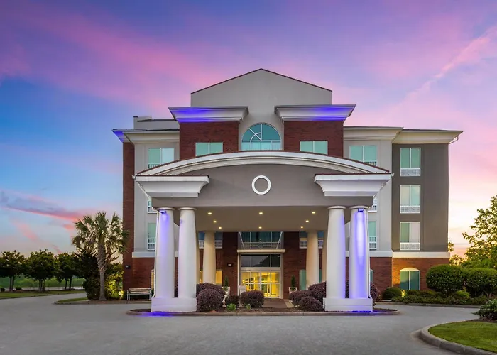 Holiday Inn Express And Suites Newberry By Ihg