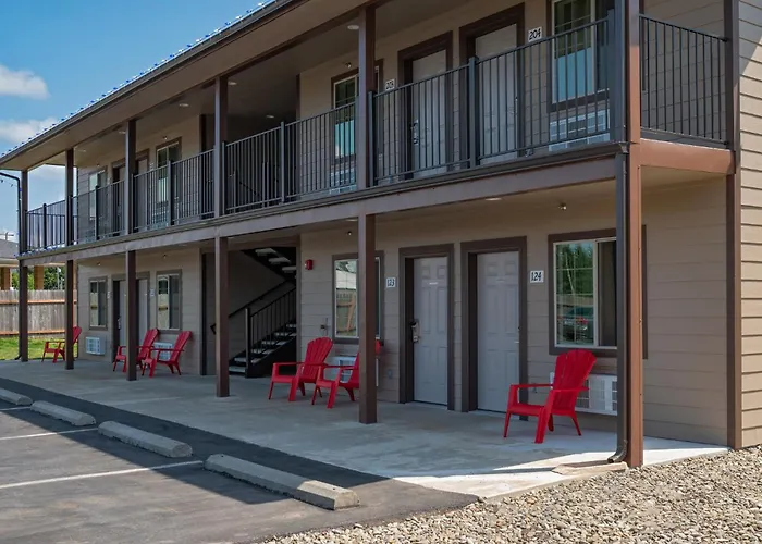 Town Motel Forks