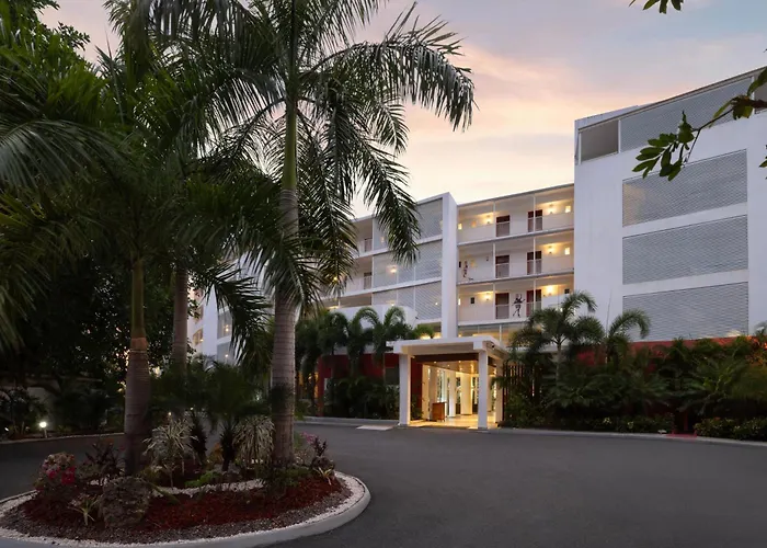 Grand Decameron Cornwall Beach, A Trademark All-Inclusive Resort Montego Bay