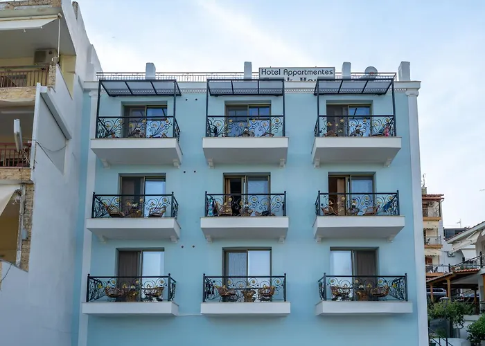 Hotels in Néos Marmarás