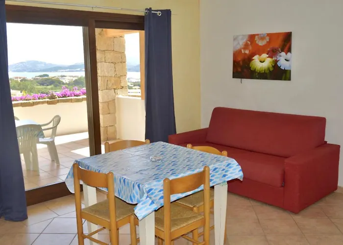 Aparthotel La Costa View Arzachena