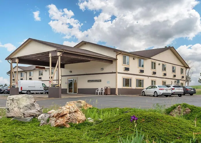 Colstrip Hotels