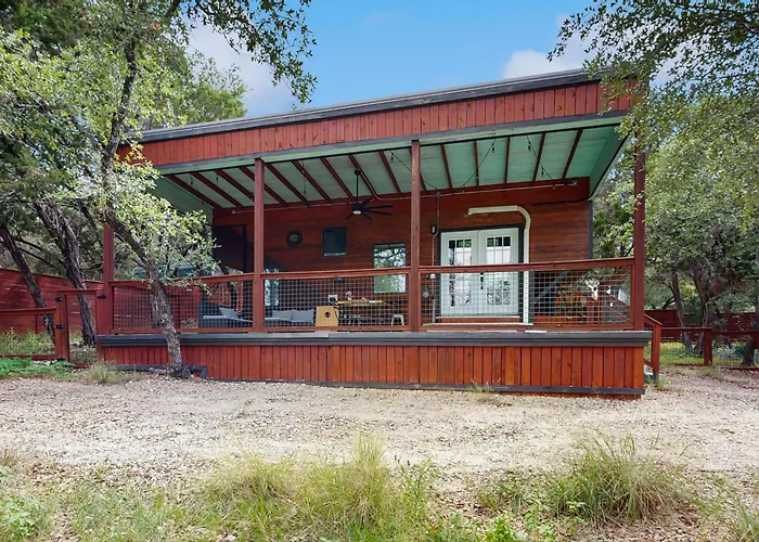Chimney Rock Tiny Home Canyon Lake