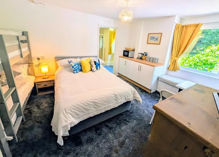 Camelford Hotels