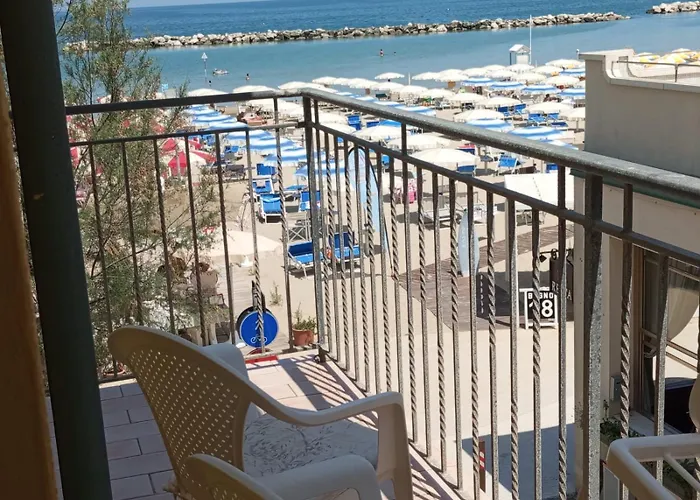 Hotel Acapulco sul mare San Mauro Mare