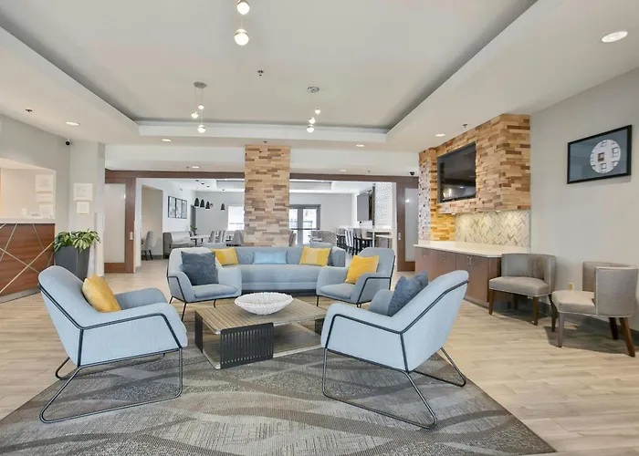 Duluth Hotels
