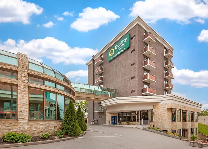 Quality Hotel Fallsview Cascade