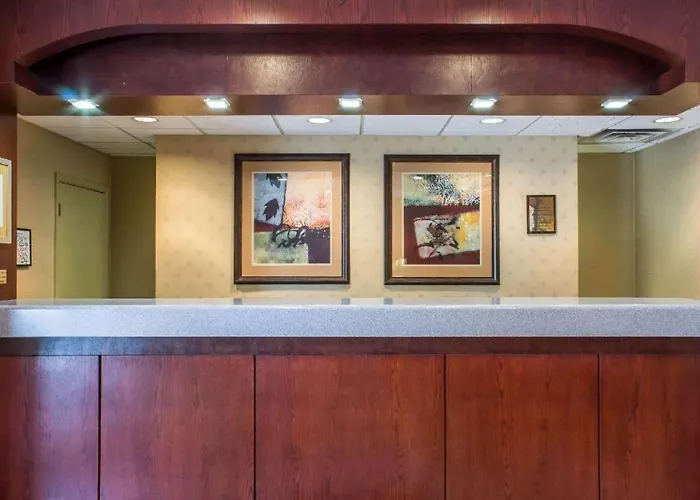 Lifestyle Inn Cedar Falls