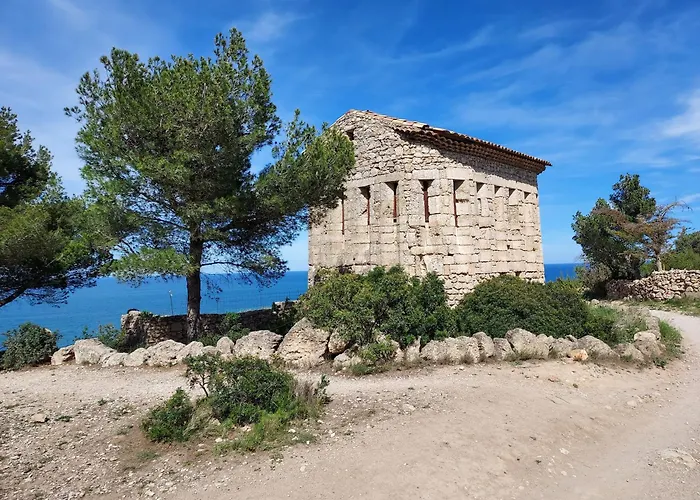 Rev'Hotel Leucate