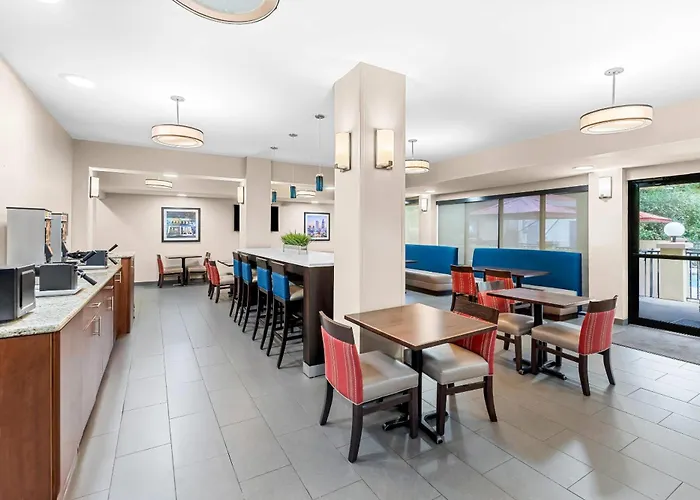 Comfort Suites Daphne - Mobile East Bay