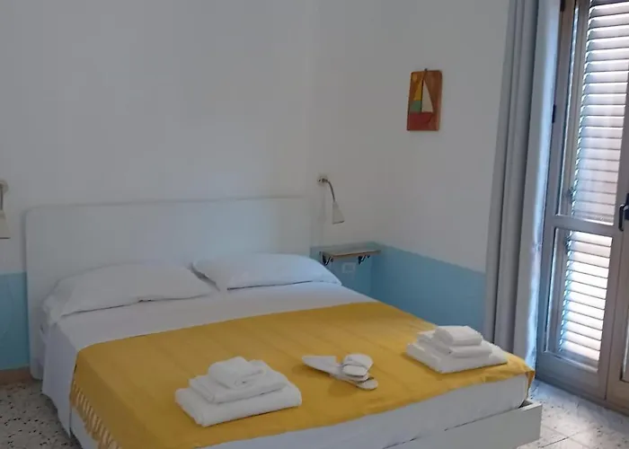 Rooms Plaza
