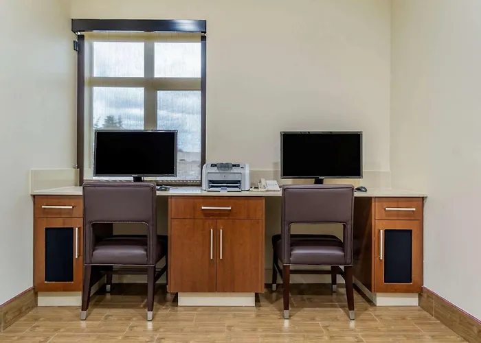 Lakewood Hotels