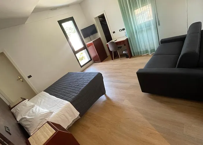 Hotel Sirena - B&B e Cucina Cesenatico