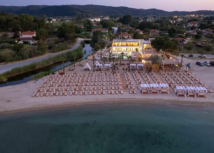 Linari Sea & Suites