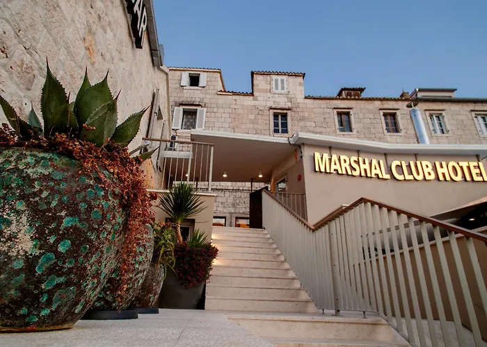 Hotels in Vis