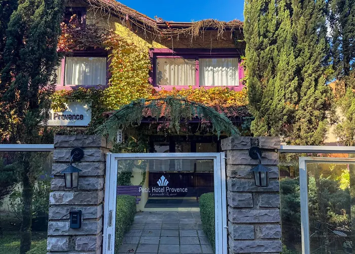 Petit Hotel Provence Gramado
