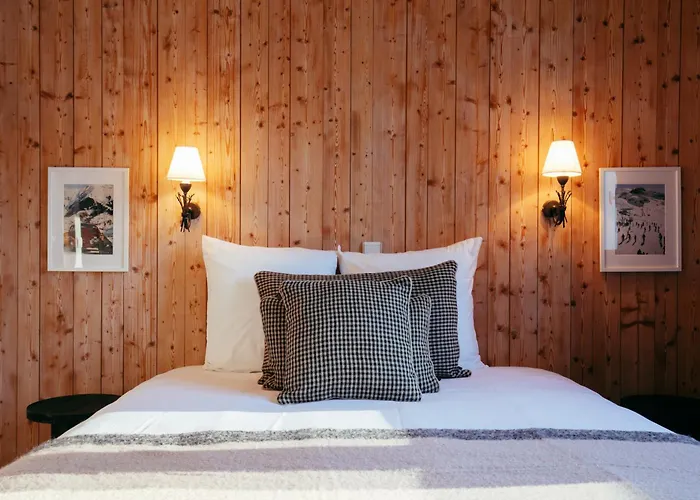Logis Hôtel Le Caprice Des Neiges Combloux