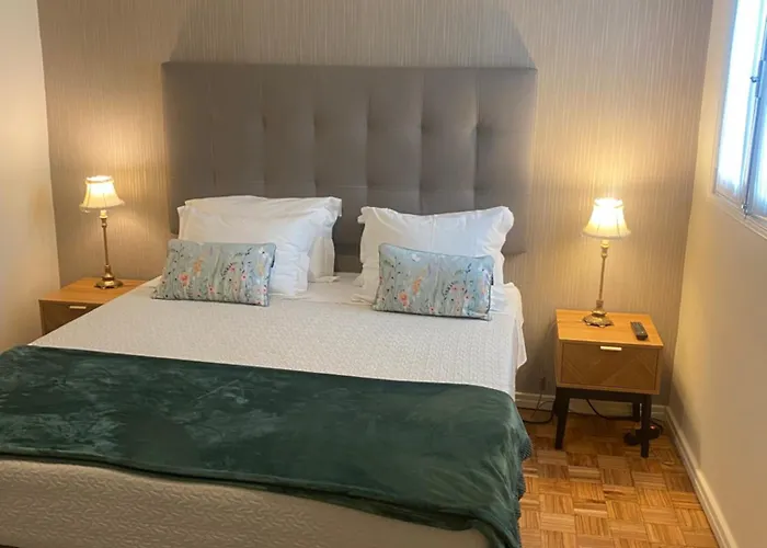 Ester Guest House Chaves