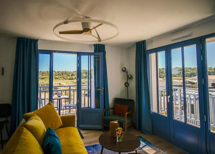 Talmont-Saint-Hilaire Hotels