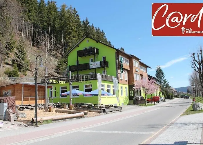 Action Forest Hotel - Kletterwald - Lasertag - Naehe Badeparadies