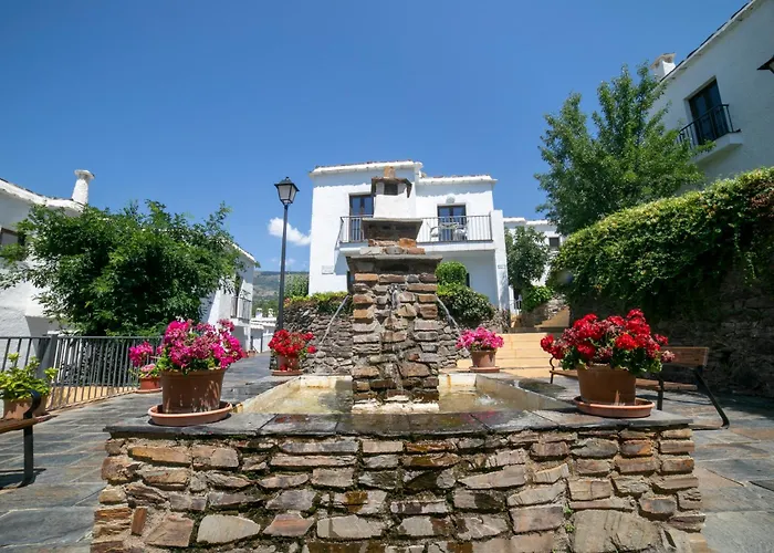 Villa Turistica de Bubión