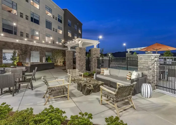 Doubletree By Hilton Greenville Woodruff Road