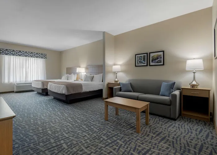 Rumford Hotels