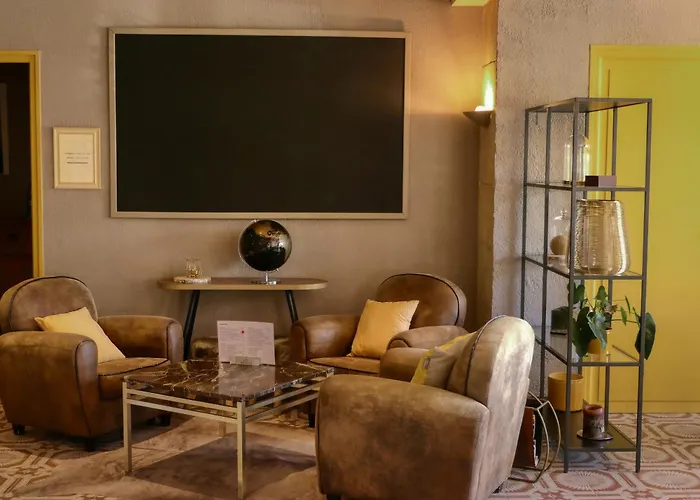 Logis Hôtel Le Manoir&Lounge Apt