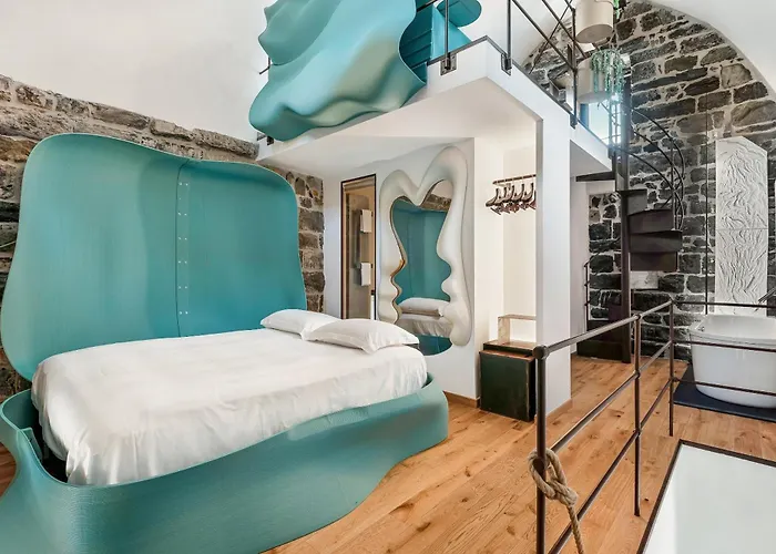 Capitolare Suite Tower Porto Venere