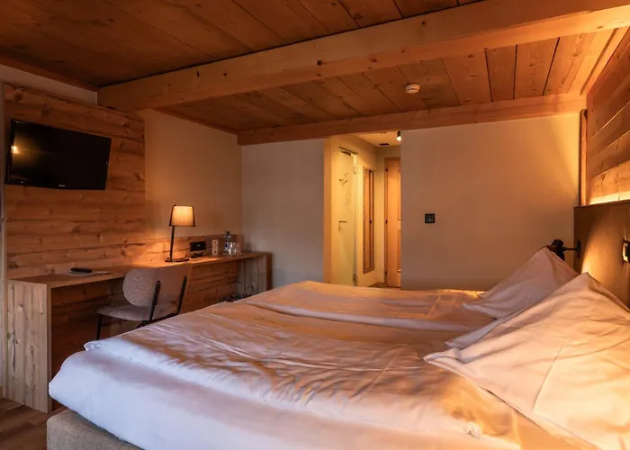 Hotels in Iseltwald