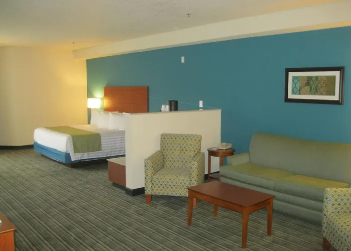 DuPont Hotels