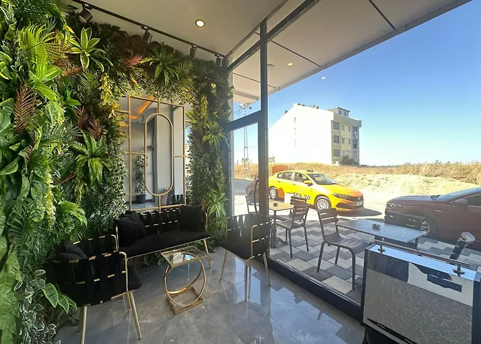 Fourpoints Airport Hotel