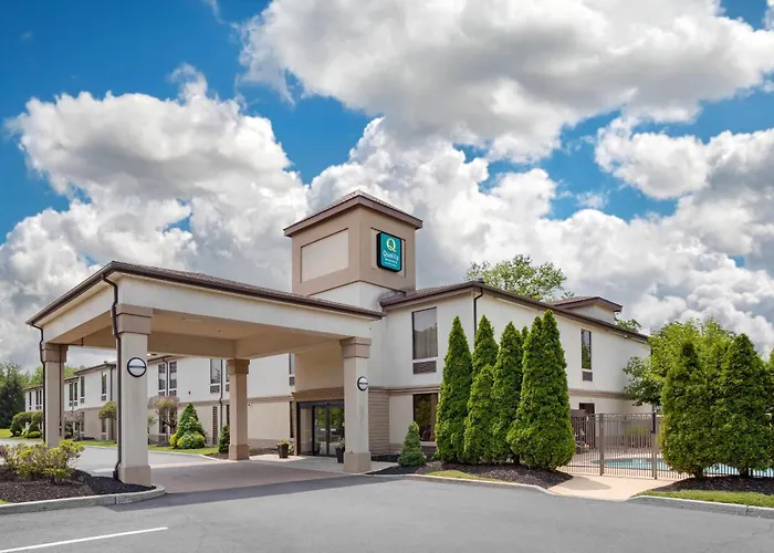 Morrisville (Bucks County) Hotels