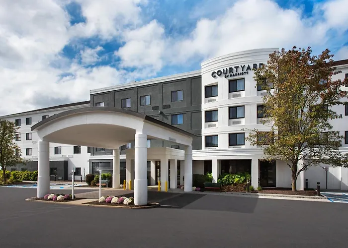 Courtyard By Marriott Middletown Goshen Hotel