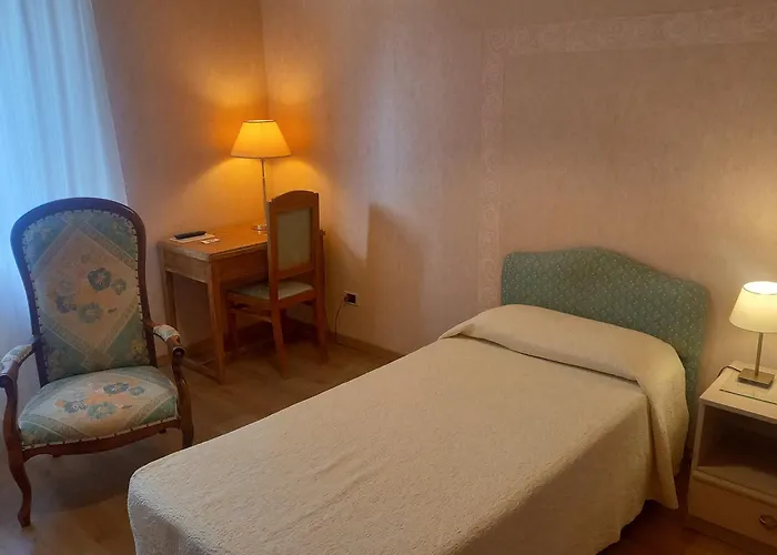 Hotel Moderno Premeno