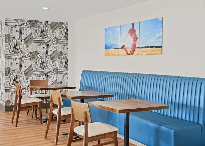 Days Inn By Wyndham Regina