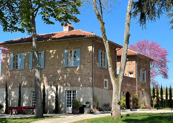 Chateau Du Go