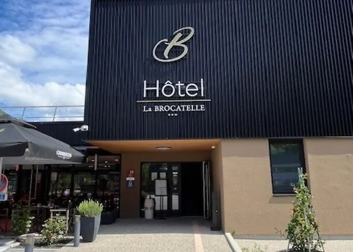 Hôtels à Saint-Claude