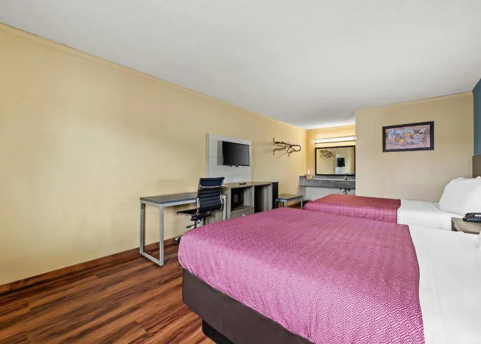 Econo Lodge Charlotte Airport Area