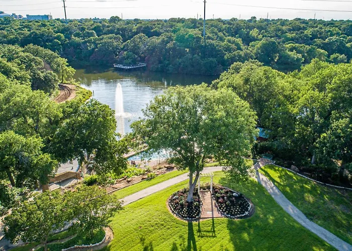 Hotels in Grapevine