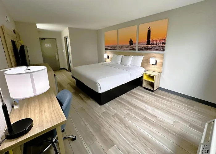Days Inn By Wyndham Holland