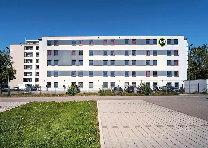 B&B Hotel Freiburg-Süd