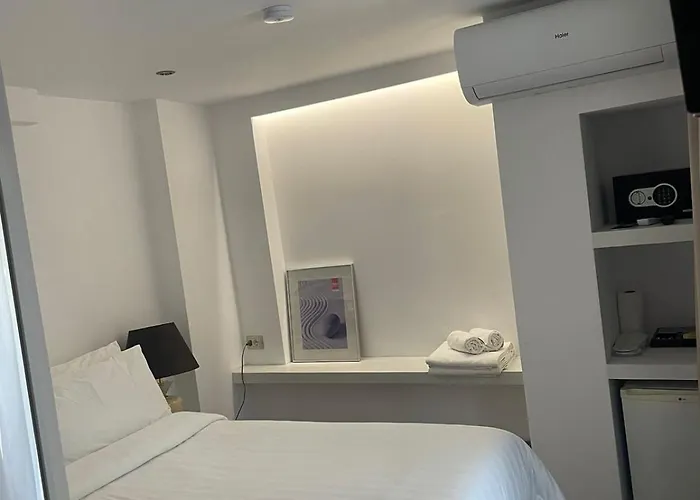 Hoteles en Dhërmi
